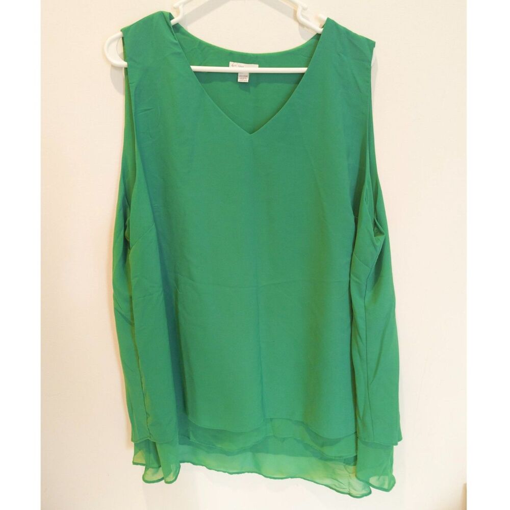 Cato women's green v neck sleeveless blouse size 22/24W